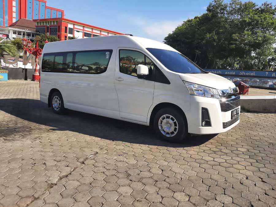 sewa hiace lampung
