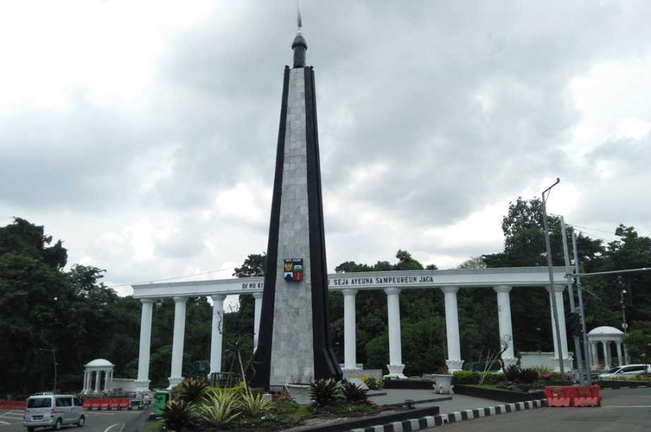 travel bogor lampung